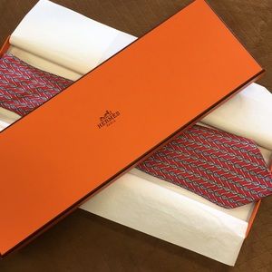 Hermès 100% silk Tie